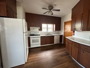 437 Clark St in Morgantown, WV - Building Photo - Building Photo