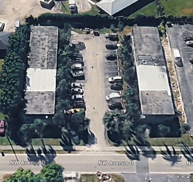 349 NW 16th St