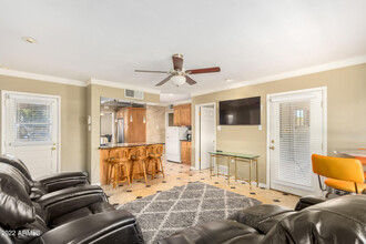 6626 E Granada Rd in Scottsdale, AZ - Building Photo - Building Photo