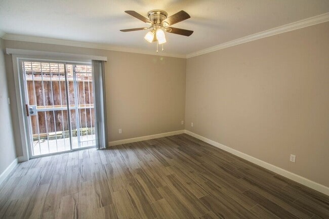 property at 2121 Fountain View Dr