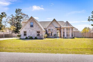 6201 Palmetto Pointe Dr in Ocean Springs, MS - Building Photo