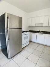 12110 NE 8th Ave-Unit -C in North Miami, FL - Building Photo - Building Photo