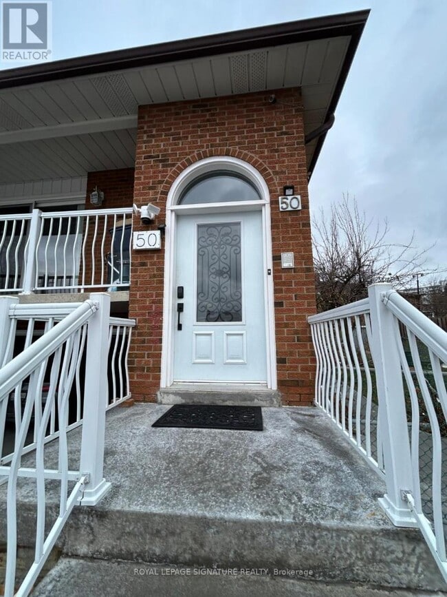 50 Flagstick Ct in Toronto, ON - Building Photo - Building Photo