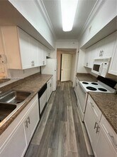 160 SW 117th Terrace in Pembroke Pines, FL - Building Photo - Building Photo