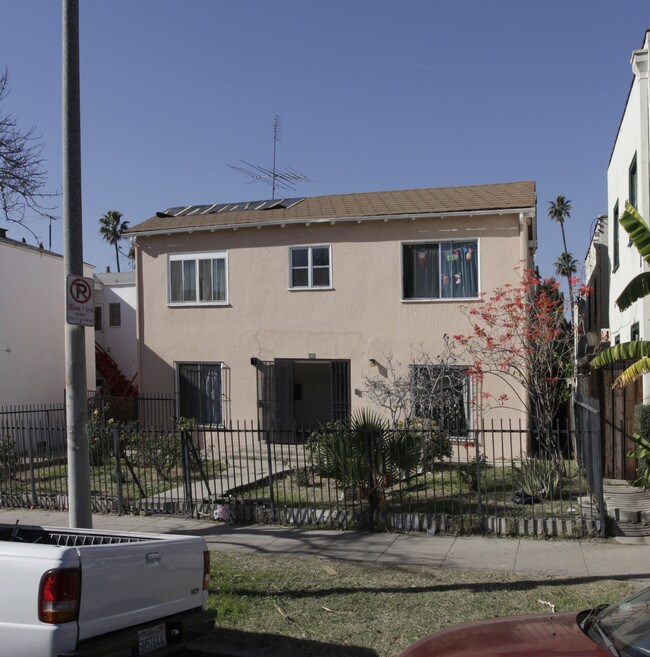 207 N Reno St in Los Angeles, CA - Building Photo - Building Photo