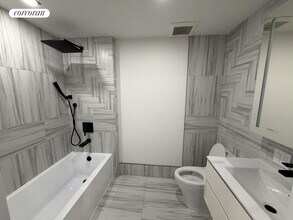 428 E 9th St in Brooklyn, NY - Building Photo - Building Photo