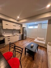 1375 Maxime St in Ottawa, ON - Building Photo - Building Photo