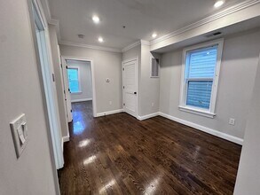 41 W Walnut Park in Boston, MA - Building Photo - Building Photo