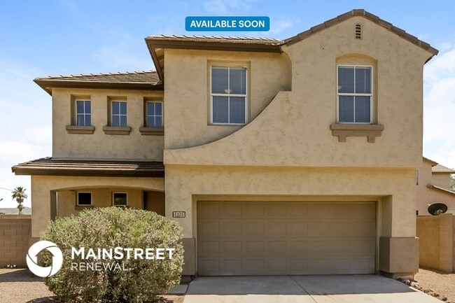property at 1221 E Bowker St