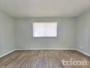 2612 E Glade Ave in Mesa, AZ - Building Photo - Building Photo