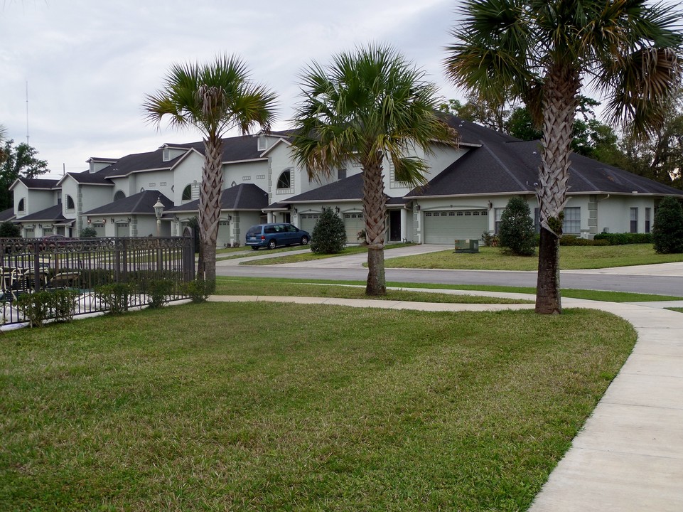 Avalon in Ocala, FL - Building Photo