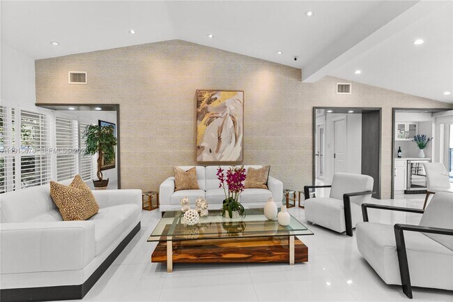 1021 Matanzas Ave in Miami, FL - Building Photo - Building Photo