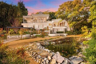 149 Marion Dr in West Orange, NJ - Building Photo