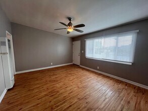 210 Arden Rd-Unit -A in Santa Barbara, CA - Foto de edificio - Building Photo