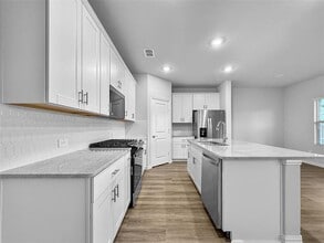 209 Greenbriar Ln in McKinney, TX - Building Photo - Building Photo