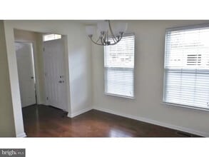 570 Grady Ave in Warrington, PA - Building Photo - Building Photo