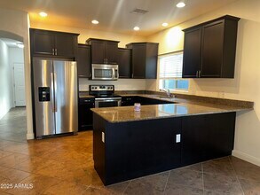 1686 W Paisley Dr in San Tan Valley, AZ - Building Photo - Building Photo