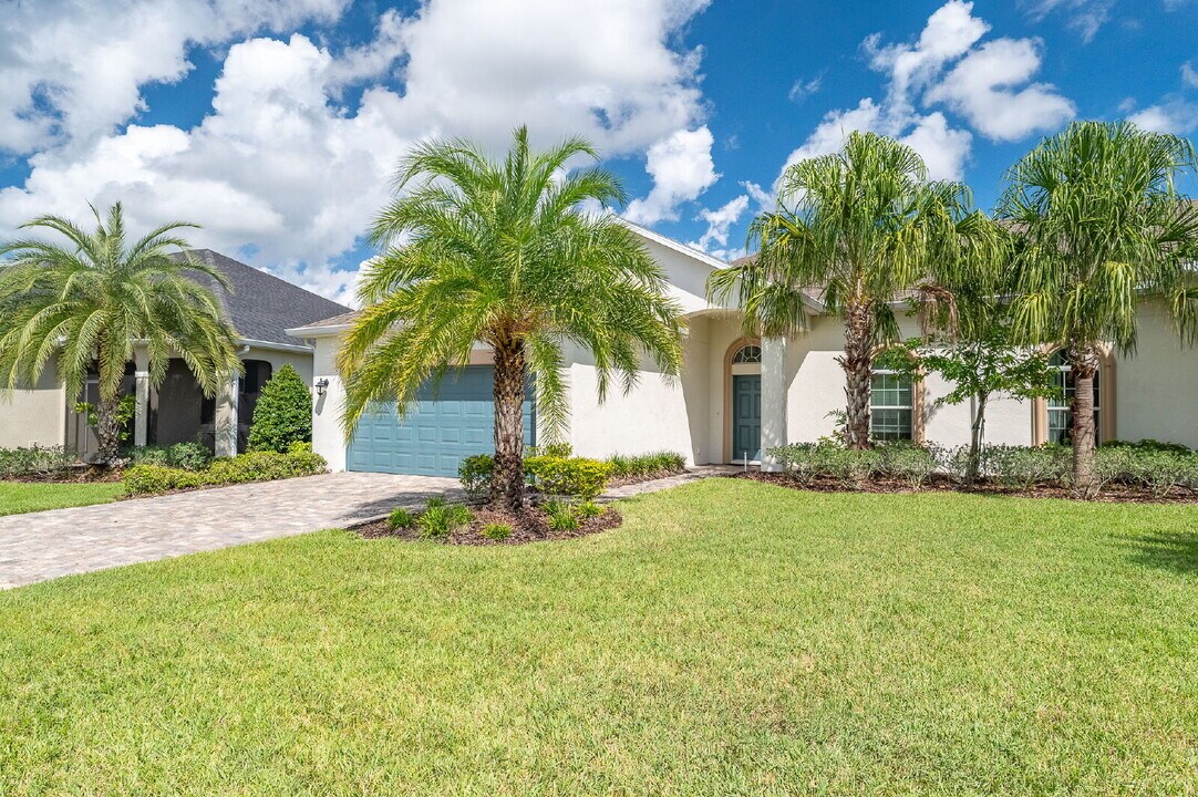 2746 Spur Dr in Melbourne, FL - Building Photo