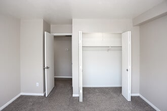 Golfview Apartments in Fort Wayne, IN - Foto de edificio - Interior Photo