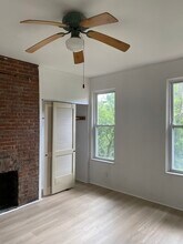 211 Steuben St in Pittsburgh, PA - Foto de edificio - Building Photo