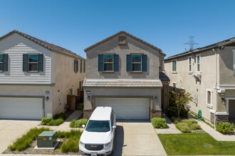 Birch Bend at Shady Trails by Tri Pointe Home in Fontana, CA - Building Photo - Building Photo