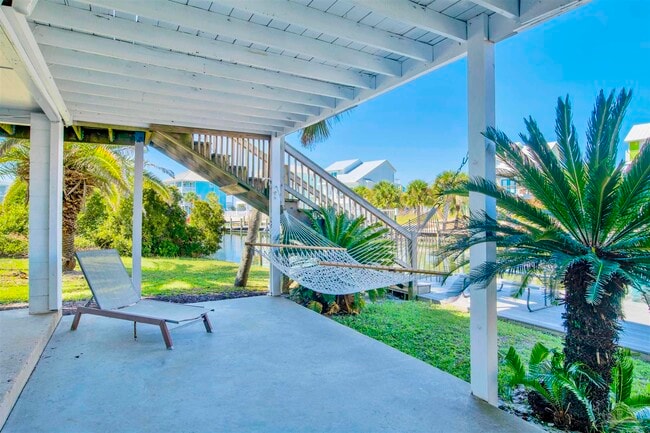 property at 7213 Flood Reef