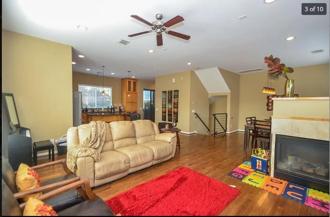 3010 Caroline St in Houston, TX - Building Photo - Building Photo