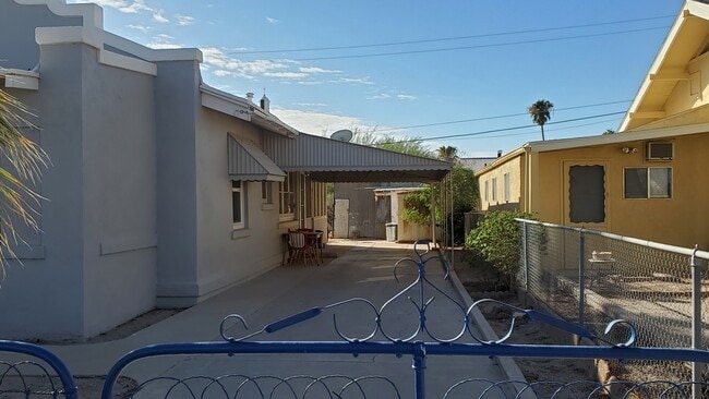 131 W Rocalla Ave in Ajo, AZ - Building Photo - Building Photo