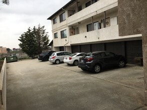 5401 Ruby St in Torrance, CA - Building Photo - Building Photo