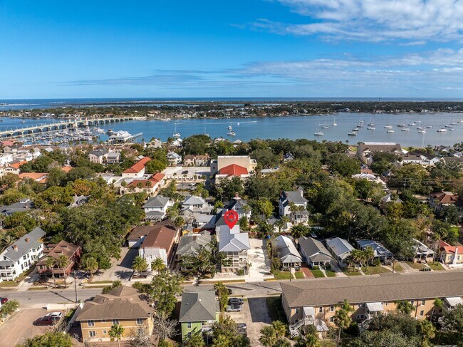 171 Cordova St, Unit B in St. Augustine, FL - Building Photo - Building Photo