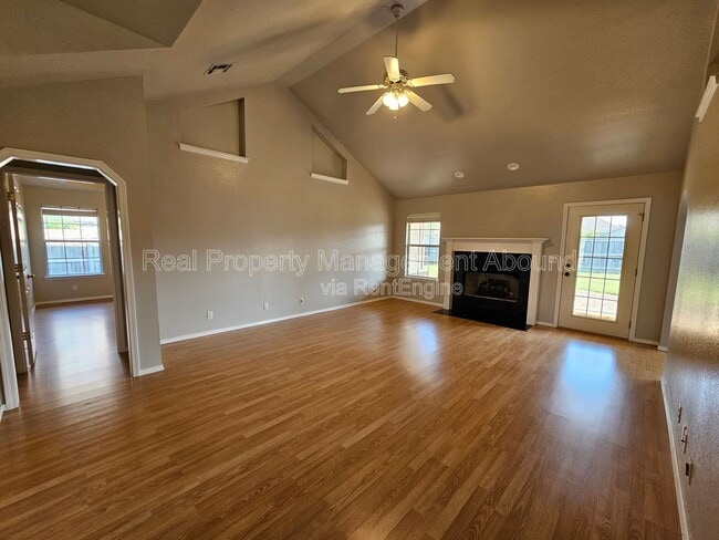 11003 East 119th St N in Collinsville, OK - Building Photo - Building Photo