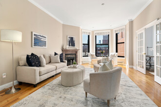 160 Commonwealth Ave, Unit 305 in Boston, MA - Building Photo - Building Photo