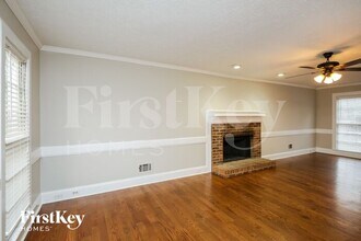 1039 Lakeview Rd in Grayson, GA - Building Photo - Building Photo