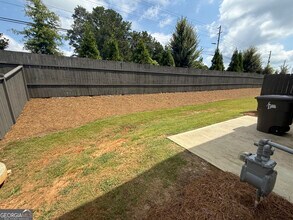 3614 Silvery Wy in Powder Springs, GA - Building Photo - Building Photo