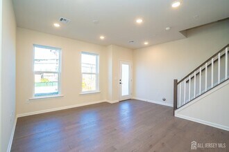 410 Jessie Pl in New Brunswick, NJ - Building Photo - Building Photo