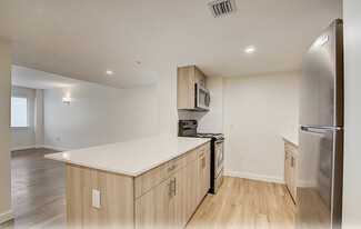 Biscayne Gardens  Apartments in North Miami, FL - Building Photo - Building Photo