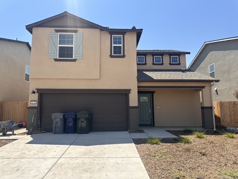 4638 Athena Dr in Merced, CA - Building Photo