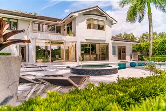4242 SW 107th Way in Davie, FL - Building Photo - Building Photo