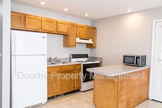 402 Hall St in La Fayette, GA - Building Photo - Building Photo
