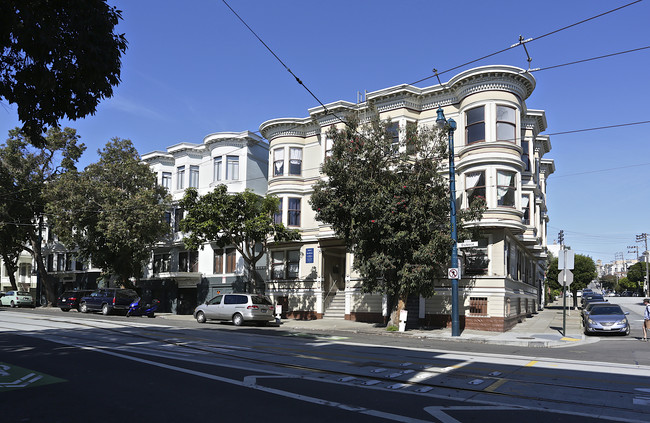 402-412 Duboce Ave in San Francisco, CA - Building Photo - Building Photo