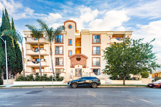 1621 Barry Ave in Los Angeles, CA - Foto de edificio - Building Photo