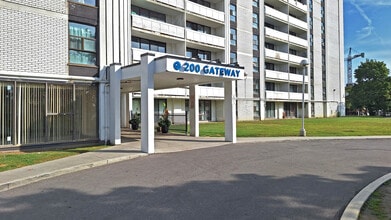 The Gateway in Toronto, ON - Building Photo - Building Photo