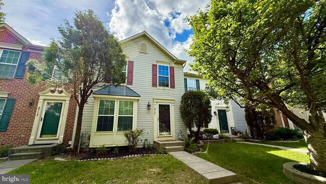 property at 8721 Rochelle Dr