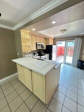 6482 Bell Bluff Ave in San Diego, CA - Building Photo - Building Photo
