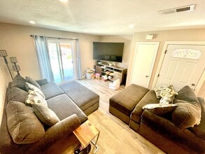 420 Ramona Ave in Spring Valley, CA - Building Photo - Building Photo