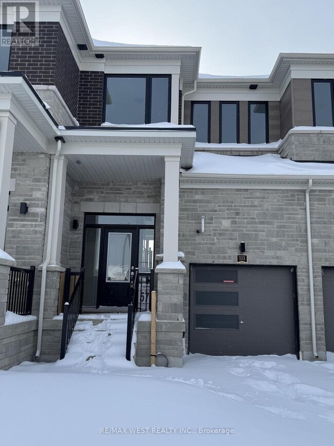 111 Watts Mews in Kawartha Lakes, ON - Building Photo - Building Photo