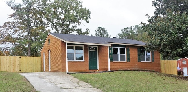 1600 Mazor Dr in Columbus, GA - Building Photo - Building Photo