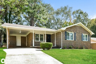 6494 Bobolink Ct in Rex, GA - Building Photo - Building Photo