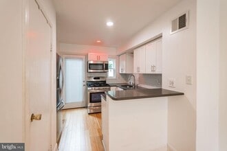 2107 Clymer St in Philadelphia, PA - Building Photo - Building Photo