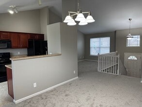 11002 Girard St in Omaha, NE - Building Photo - Building Photo